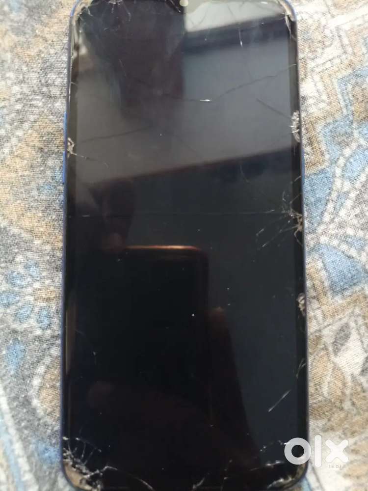 Realme c2 only glass scretch and my phone