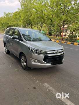 Toyota Innova Crysta 2.8Z Automatic, 2016, Diesel