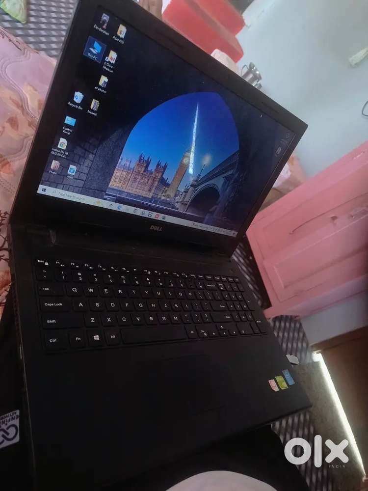 Very good condition dell laptop