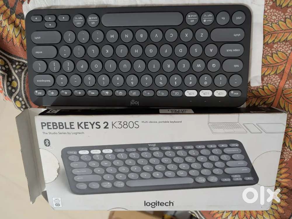 Logitech keyboard pebble keys 2 k380S Multi-device portable keyboard