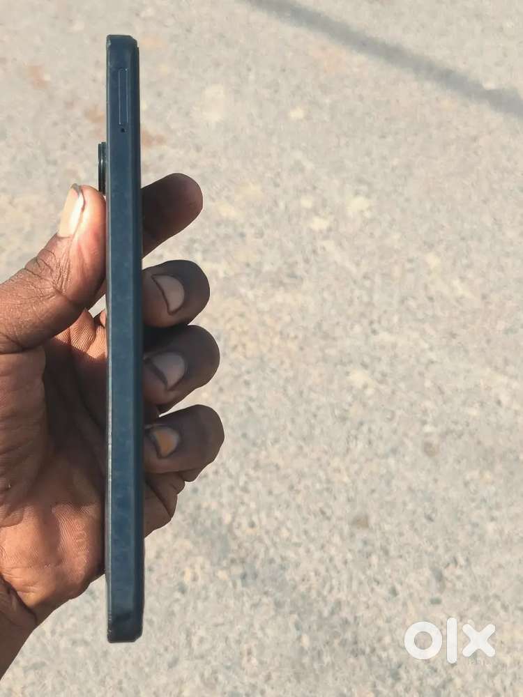 Realme c33 4g phone