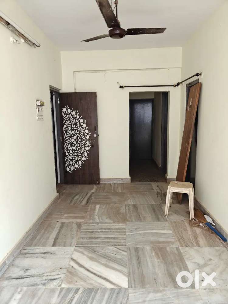 Single BHK flat in New Vadem
