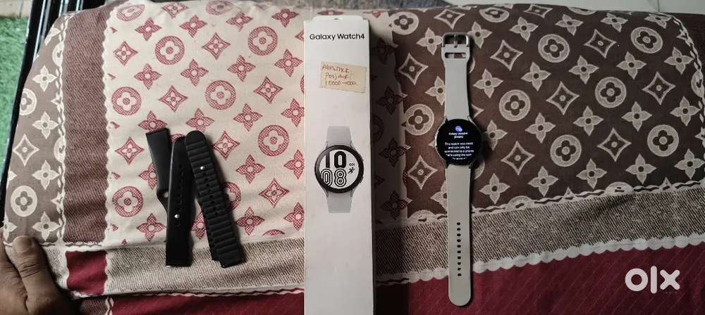 Samsung Galaxy Watch 4 Bluetooth /wifi