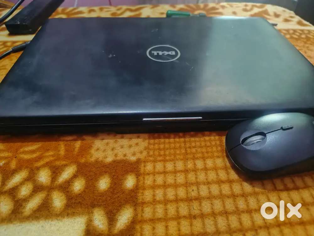 LAPTOP.  Dell inspiron 1545 4GB ram