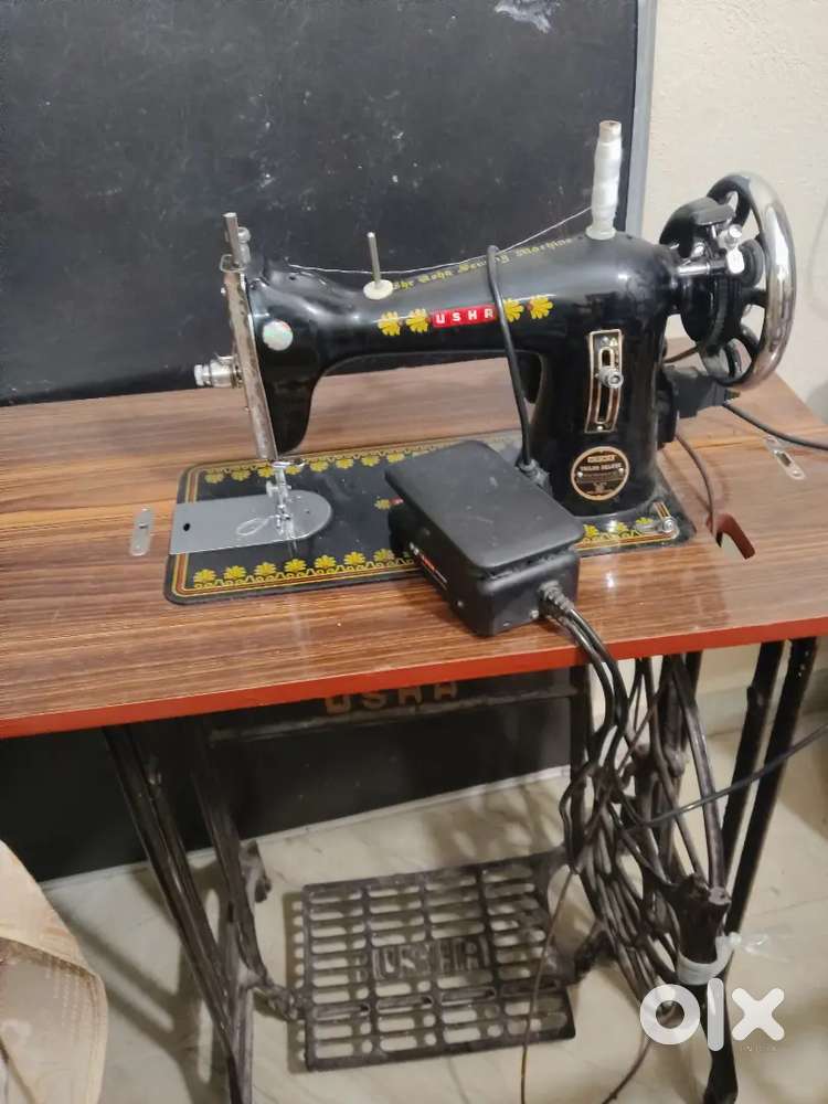 Electric sewing machine
