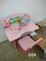 Kids study table