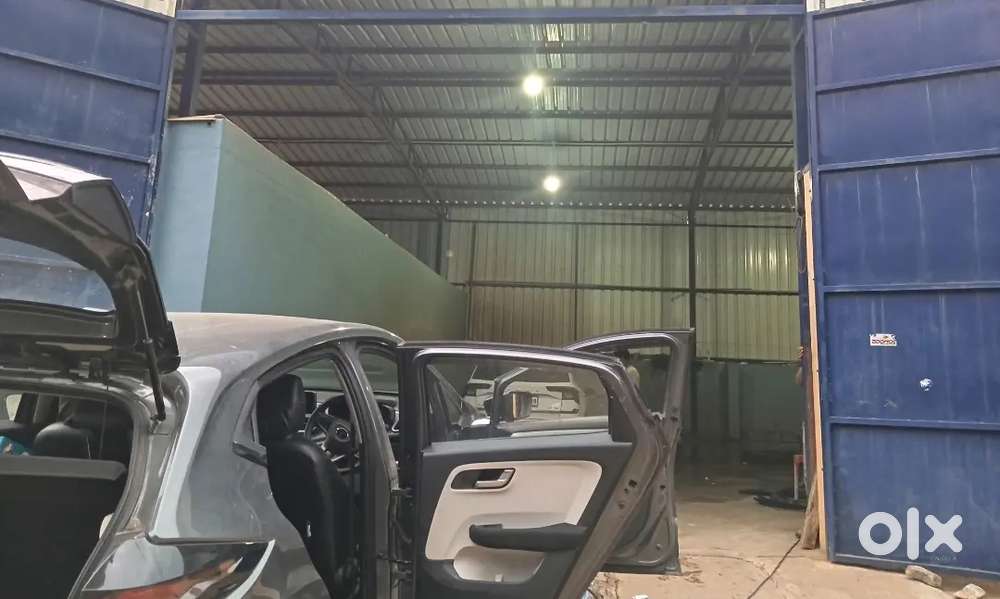 Godown for rent with 7hp power