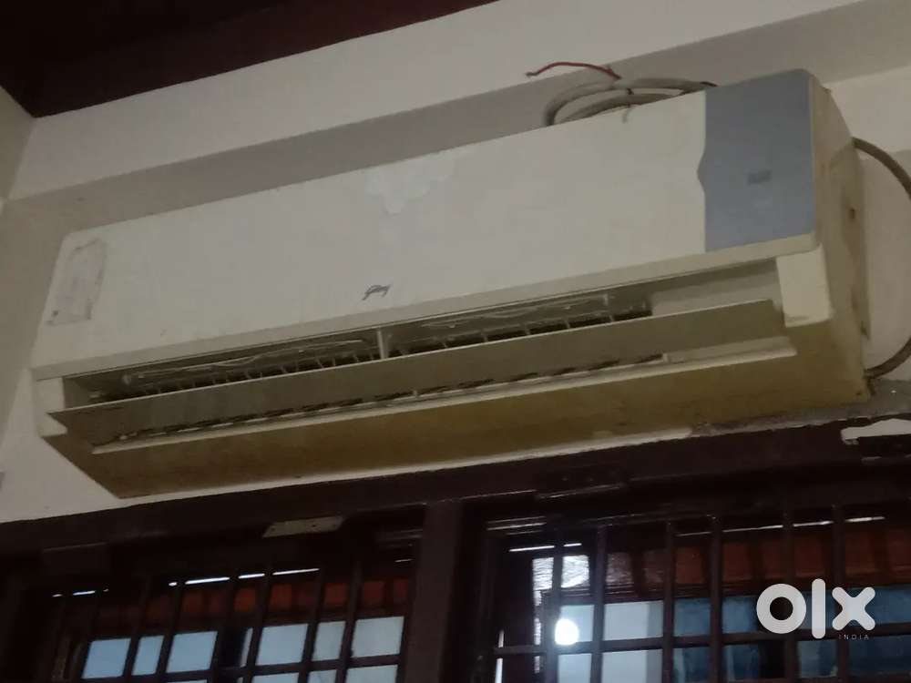 Godrej ac in working conditions