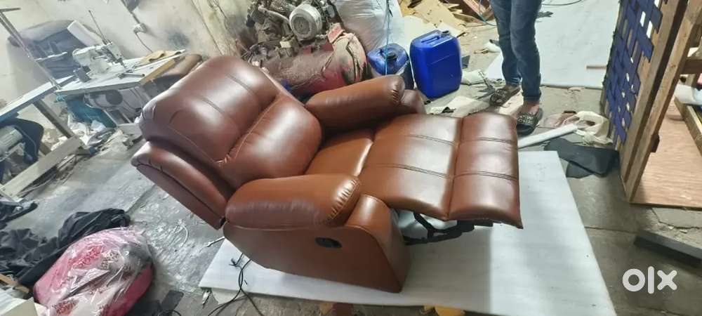 manual recliner sofa chair in emi available Aliyar Arham Recliner