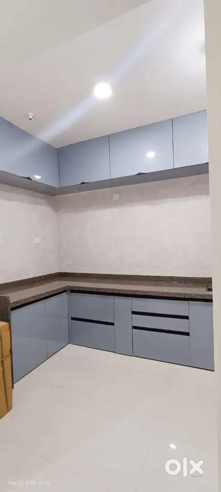 2 bhk semi furnished or full furnished available for rent