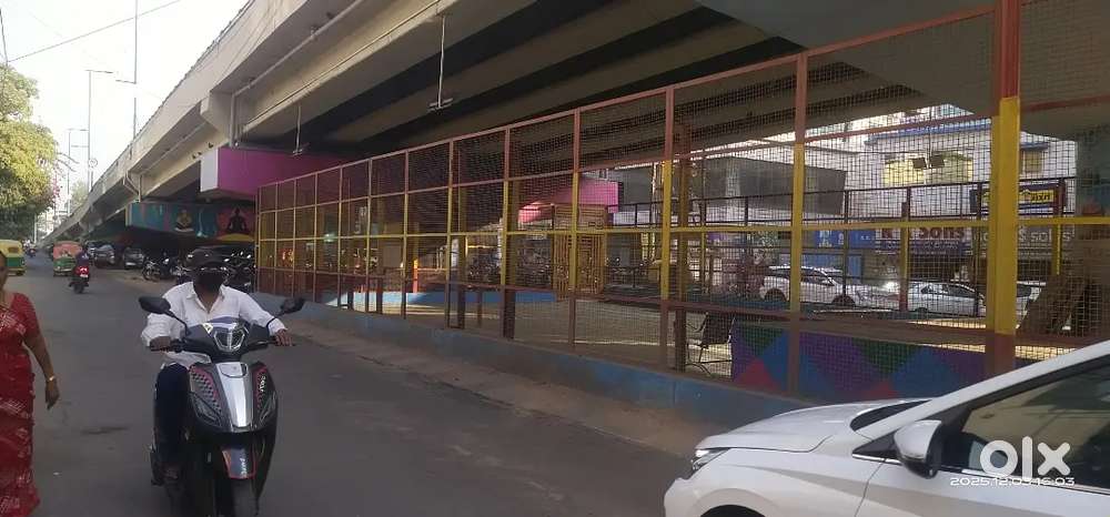 Space available at Under Gotri Hari Nagar Bridge for Food court/game