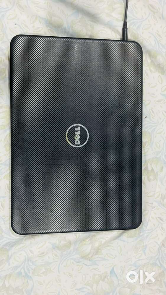 Dell inspiron 15-3537 laptop