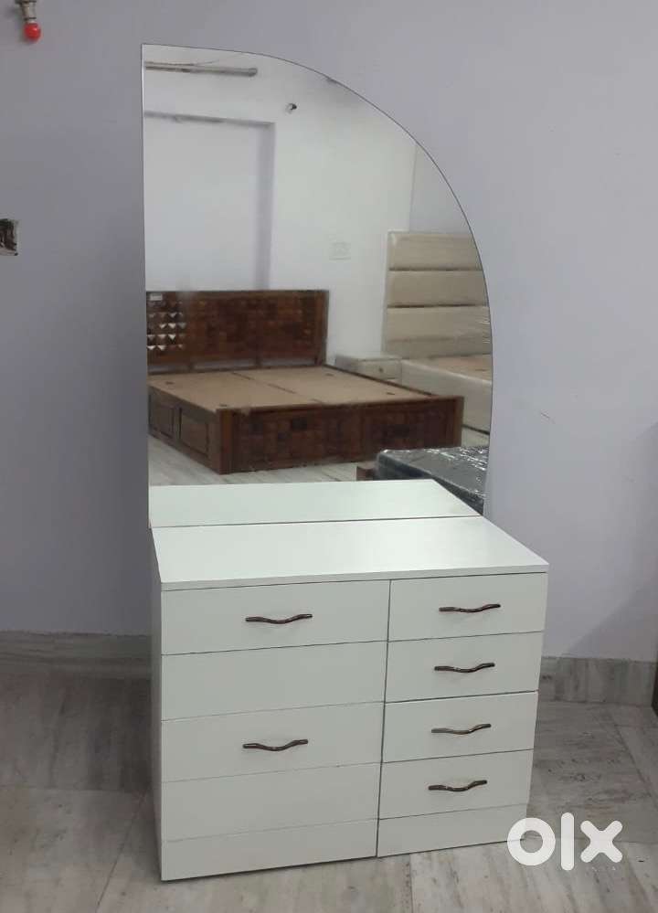 Bed,almirah,dressing ,microwave