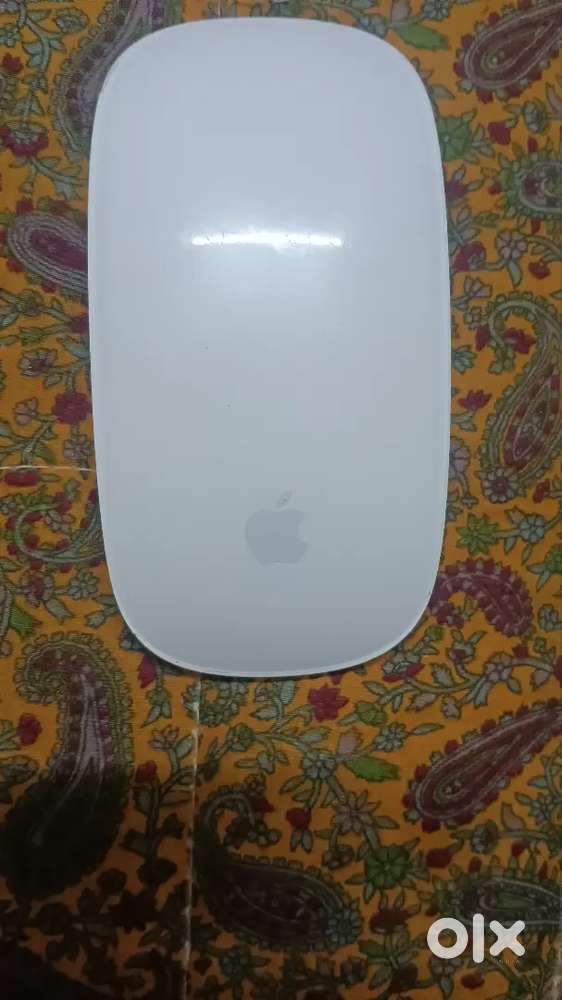 Apple Magic Mouse 2 in pristine condition