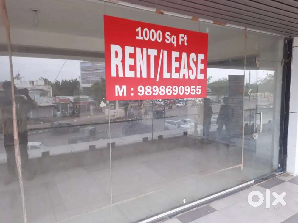 Showroom for rent near Bansal mall, Danteshwar
