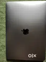 Apple Macbook