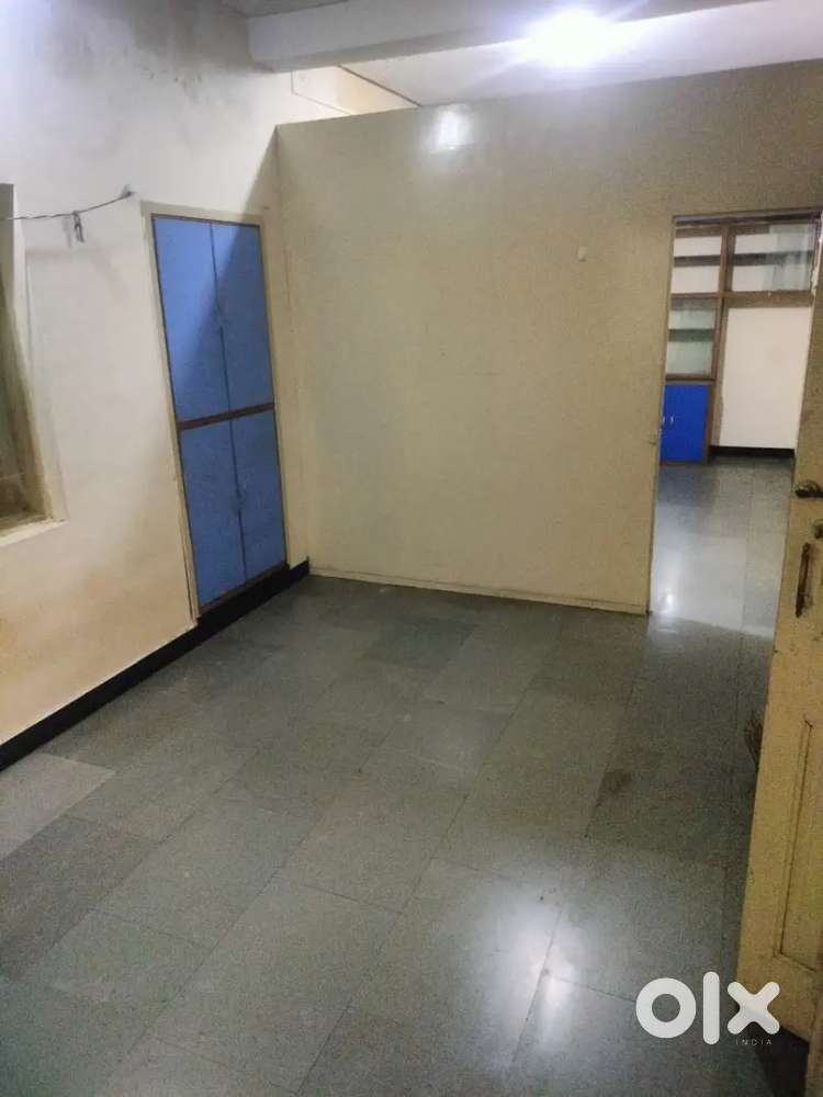 One room kitchen on rent in Good location