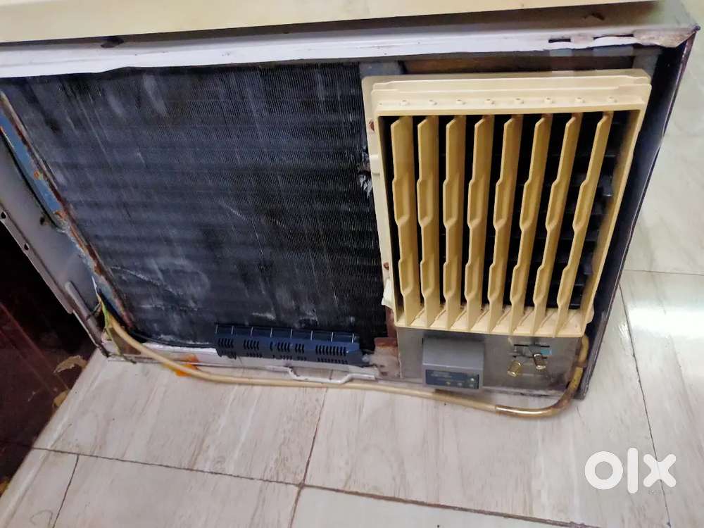 Ogeneral 1.5ton Window AC in Good condition