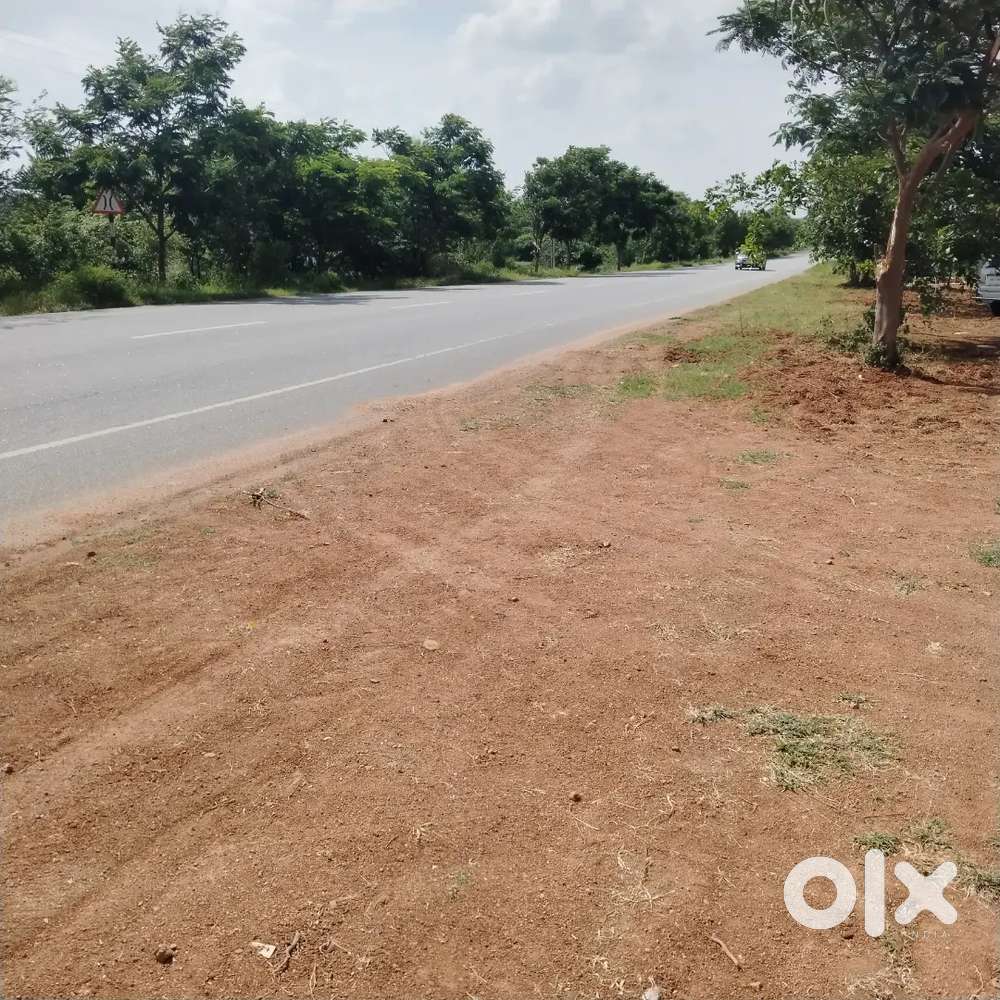 Open Plots For Sale in Yacharam High way Faceing