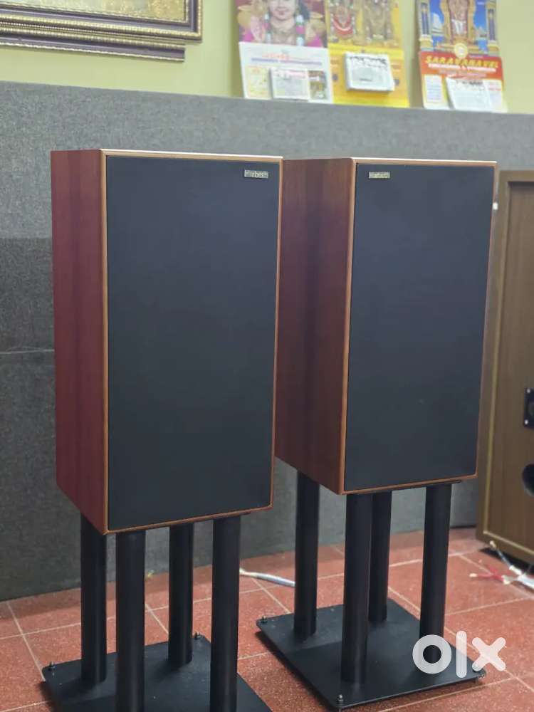 Harbeth super HL5 30TH anniversary edition with stands