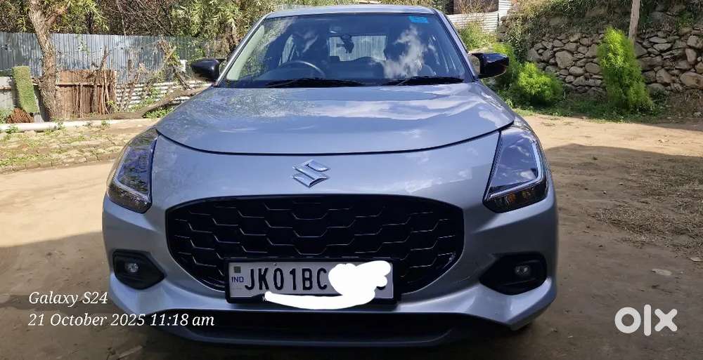 Maruti Suzuki Swift 2025 Petrol 900 Km Driven