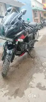Pulsar 220 model 2021