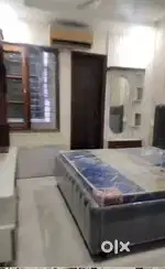 1 room available in 3 bhk