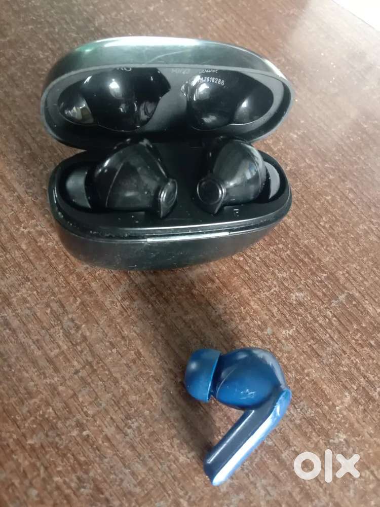 Good quality airdopes boat company three airdopes