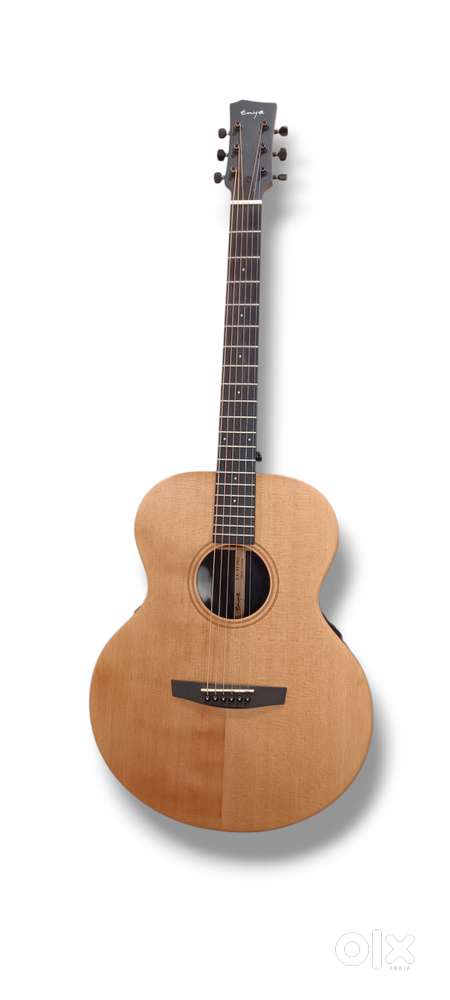Enya EA X1 Pro TransAcoustic guitar