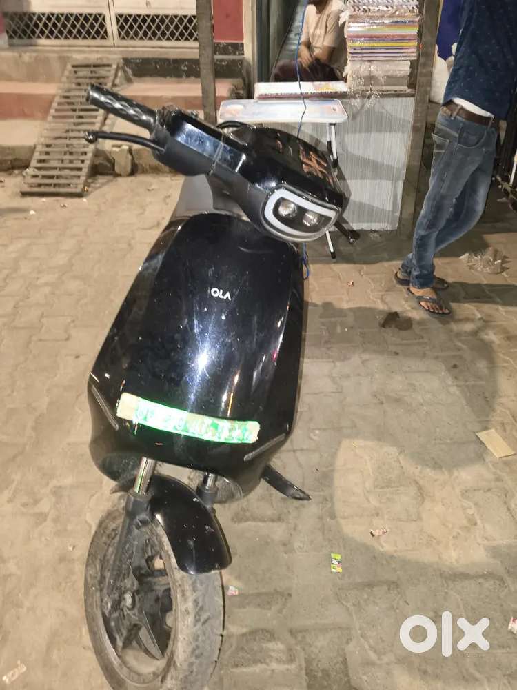 Ola s1 pro black colour single owner