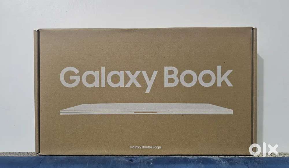 Brand New Samsung Galaxy Book4 Edge Series Copilot AI-PC. 16Gb/ 512Gb.