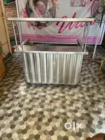 Fast food stall / chat counter