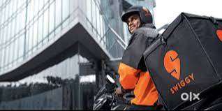swiggy delivery boy