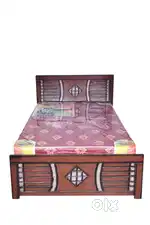 Cot price 4250 without storage size 4x6