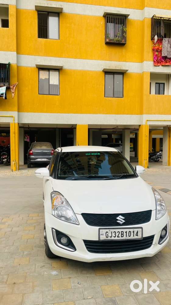 Maruti Suzuki Swift 2016 CNG & Hybrids 90300 Km Driven