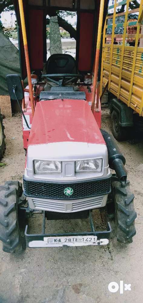 SelI my tractor vst Shakti 224-1d model 2021