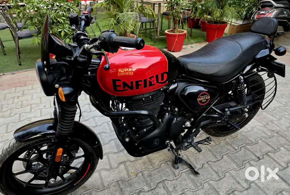 Hunter 350 in very good condition first owner Lone facility available