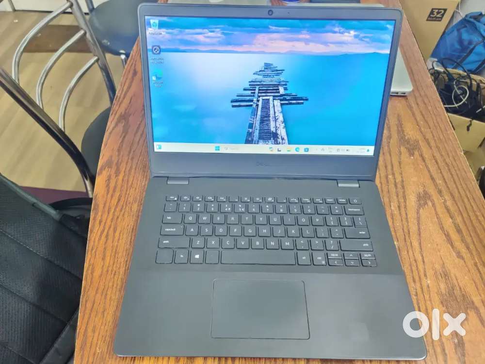 Dell Vostro Laptop core i3 11th 512GB SSD windows 11
