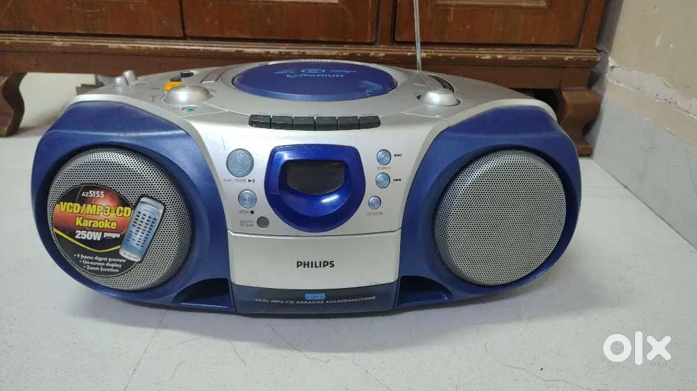Phillips CD, Cassette and FM player