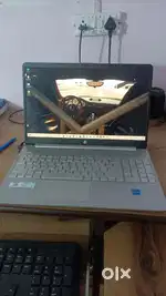 1 year old laptop bilkul new