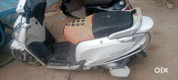 Honda scooty aviator