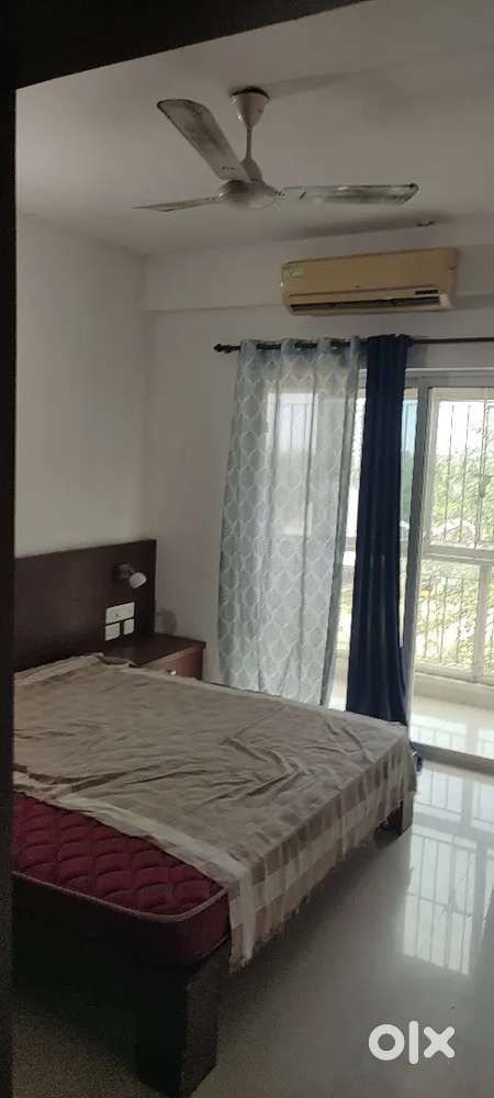 3bhk furnish flat for rent chilimbi near by main road