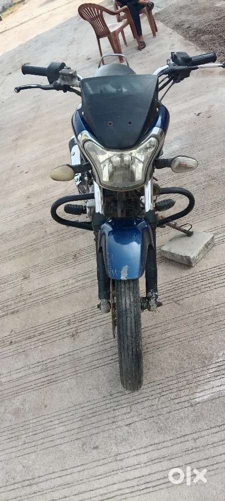 Bajaj v15 1 owner 2017