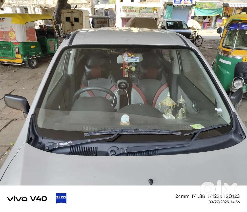 58000 kilomiter only   5 tyre new  battry new