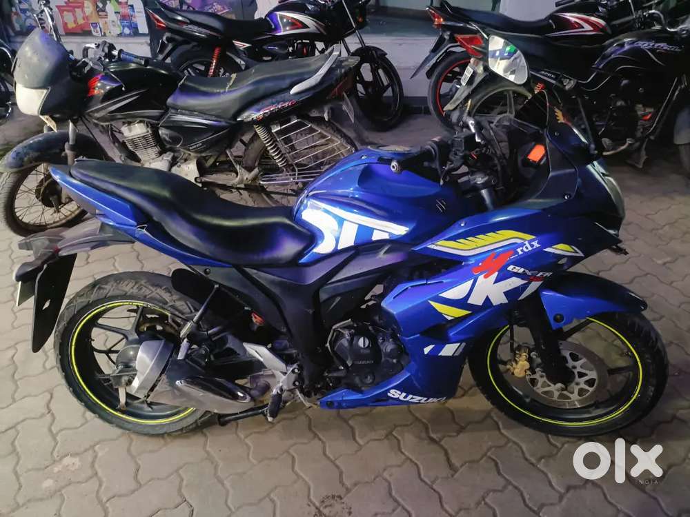 Suzuki Gixxer sf