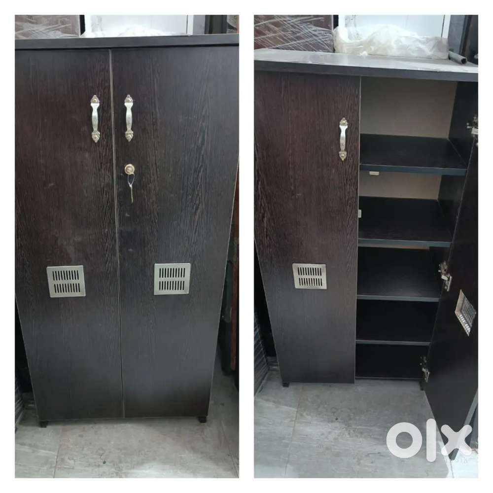 Shoe rack cupboard wordrobe almirah Beruva available all