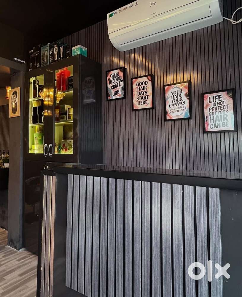 Urgently need hair dresser for salon