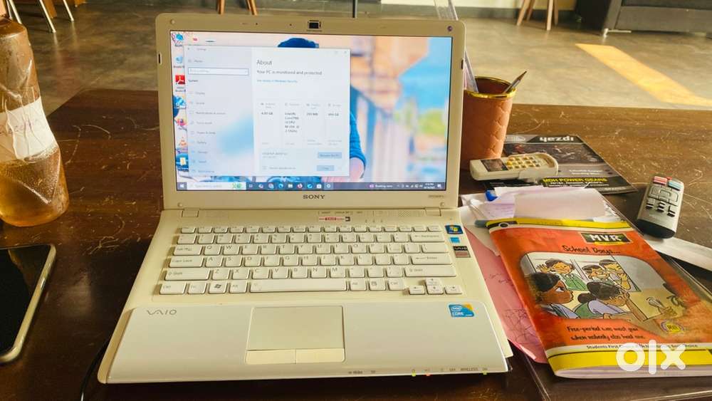 Sony laptop good condition.