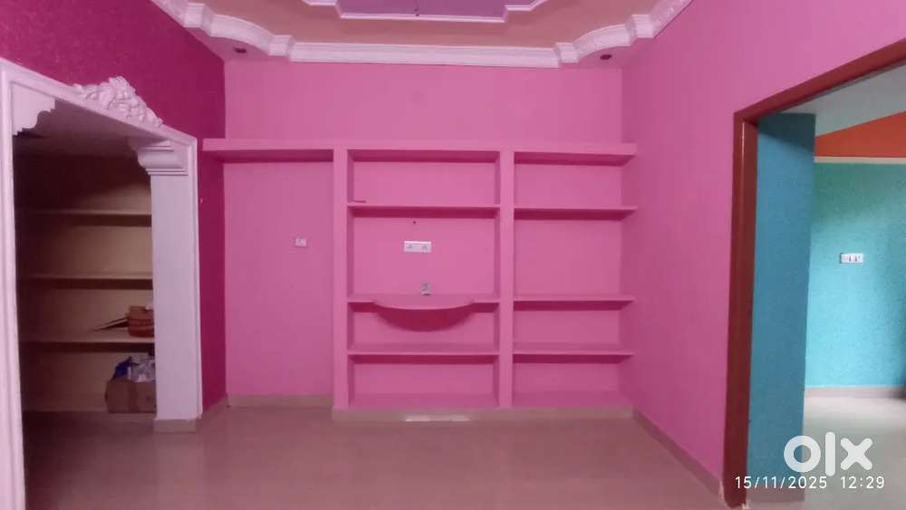 North face indidual house