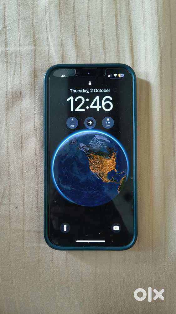 Iphone 13 128gb (brand bew no scratch)